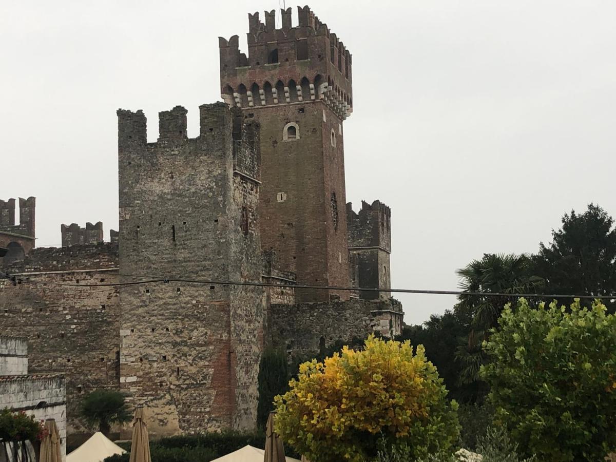 Hotel Castello Centro Storico Lazise Esterno foto