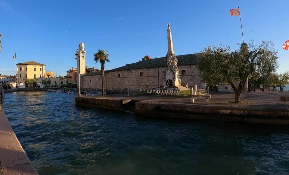 Hotel Castello Centro Storico Lazise Esterno foto