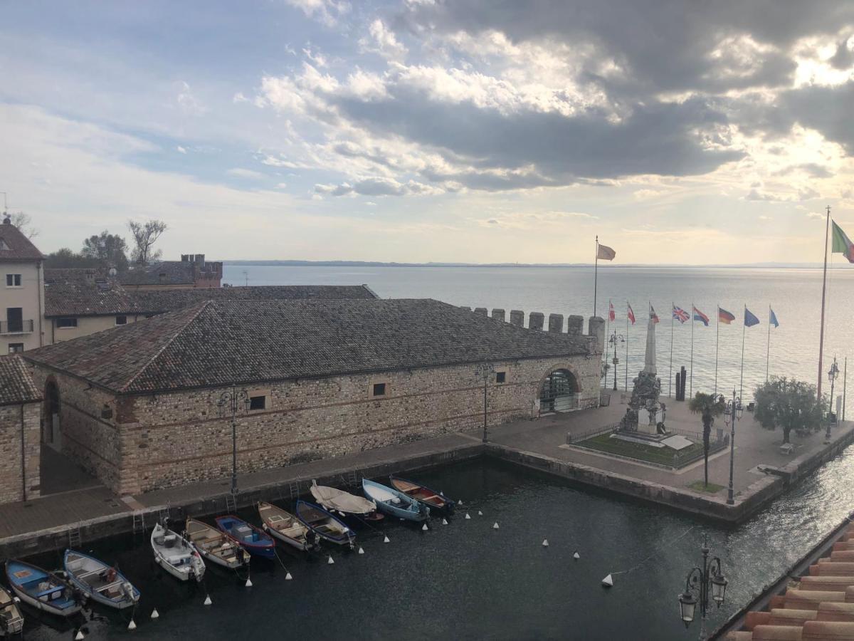 Hotel Castello Centro Storico Lazise Esterno foto